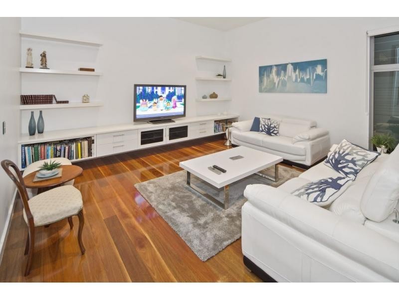 6195 Bolsena Circuit, Hope Island QLD 4212