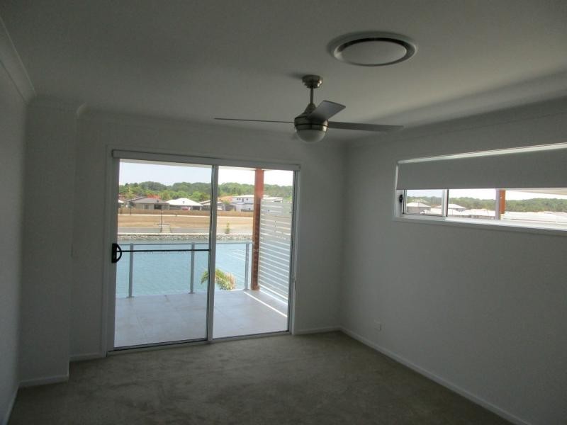 Hope Island QLD 4212