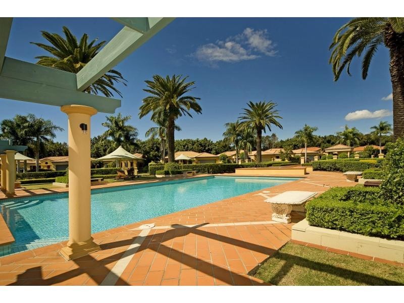 Hope Island QLD 4212