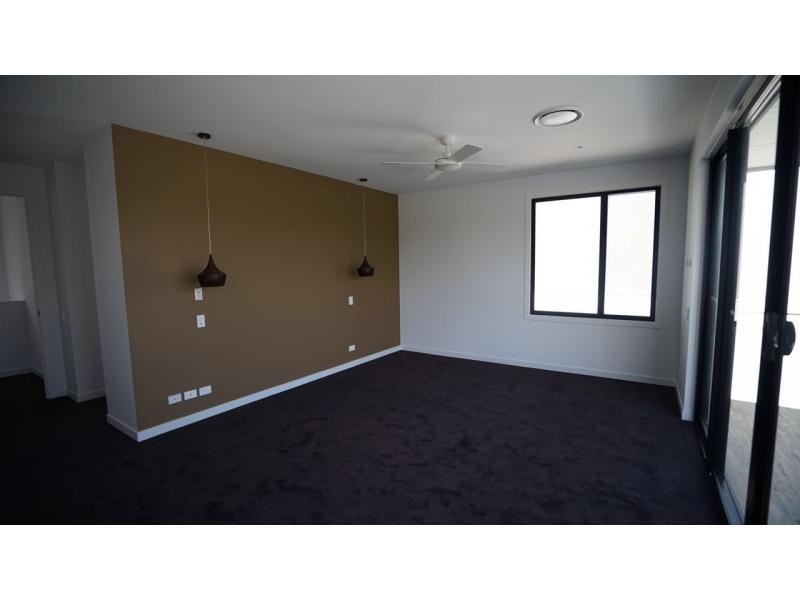 Hope Island QLD 4212