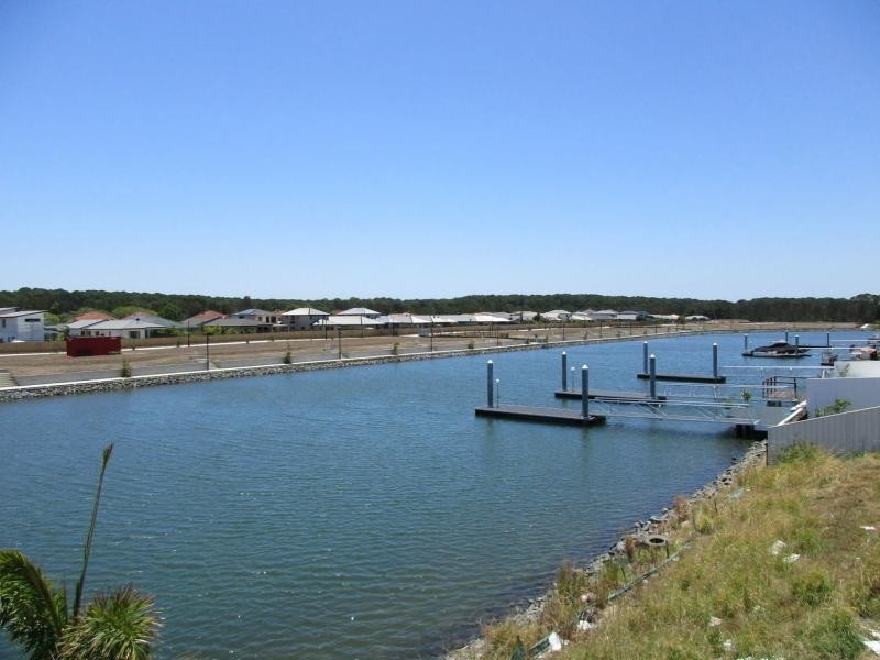 Hope Island QLD 4212