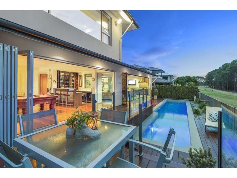 2256 Banksia Lakes Drive, Sanctuary Cove QLD 4212
