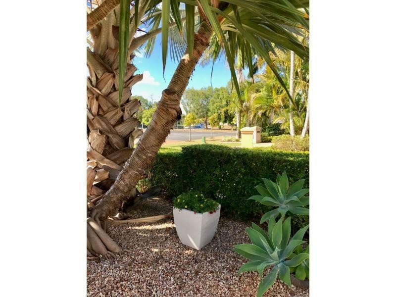 1519 Riverdale Drive, Hope Island QLD 4212