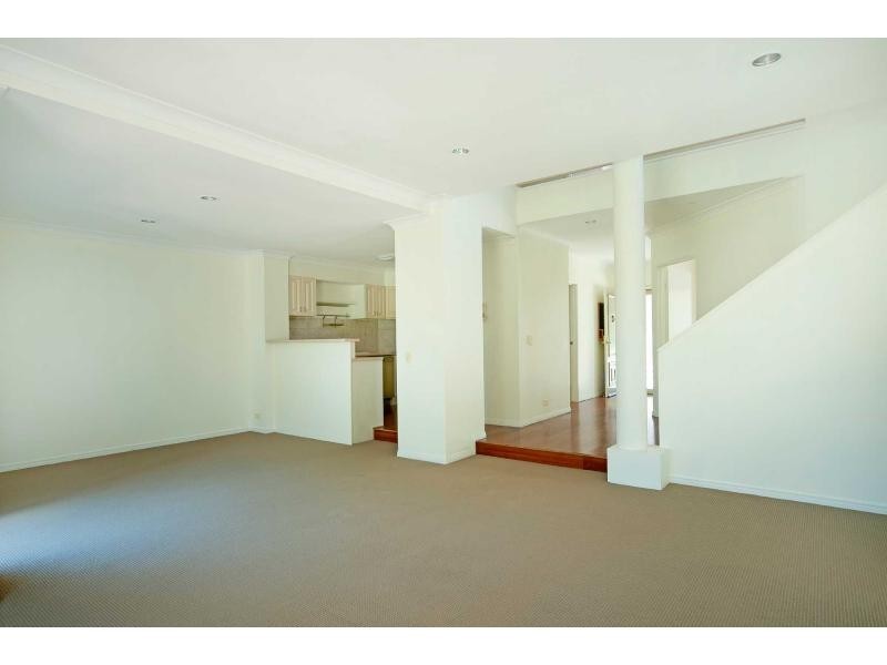 Hope Island QLD 4212