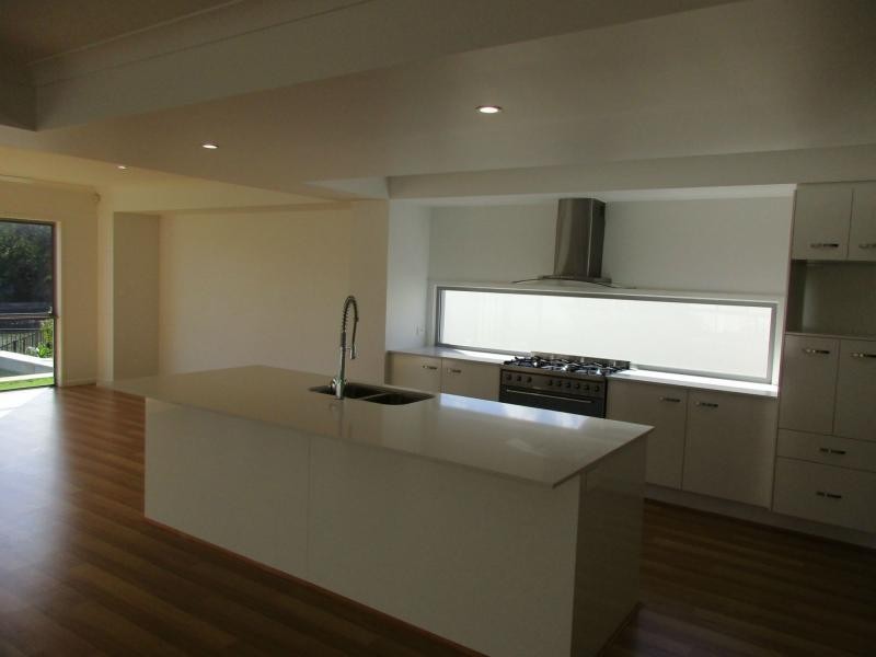 Hope Island QLD 4212