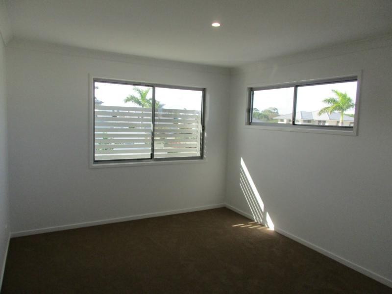 Hope Island QLD 4212