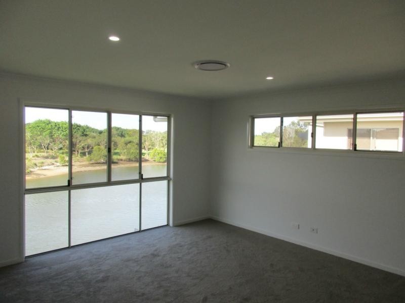 Hope Island QLD 4212