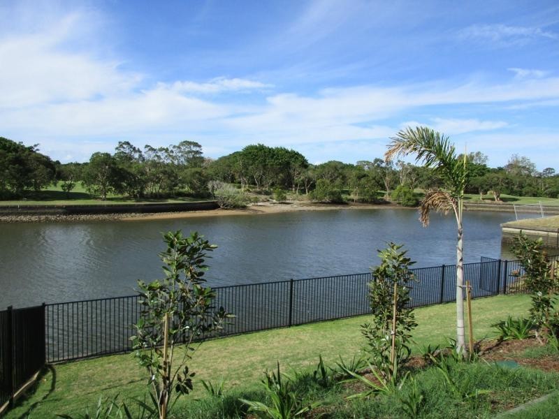 Hope Island QLD 4212