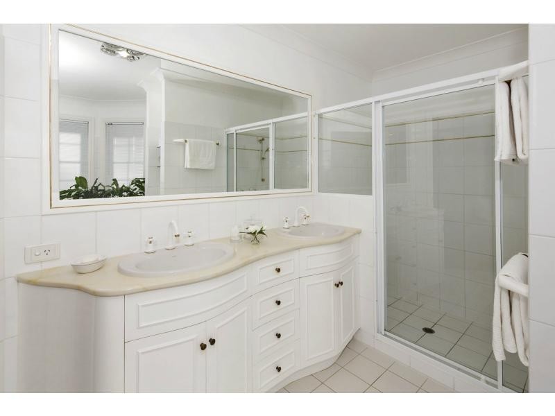 1007 Rosebank Way, Hope Island QLD 4212