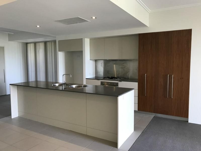 Hope Island QLD 4212