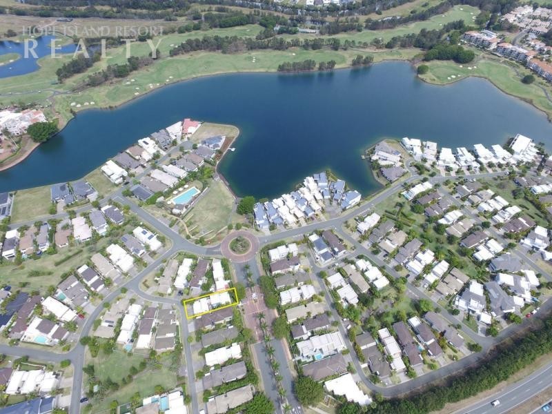 6107 The Lakes Drive, Hope Island QLD 4212