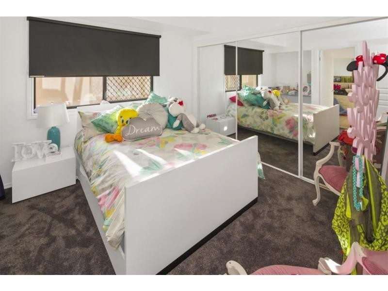 35 Ferrymans Court, Helensvale QLD 4212