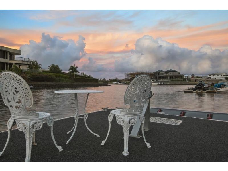 35 Ferrymans Court, Helensvale QLD 4212