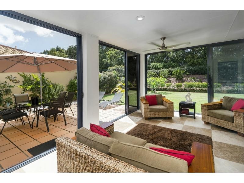 3294 Palladian Drive, Hope Island QLD 4212