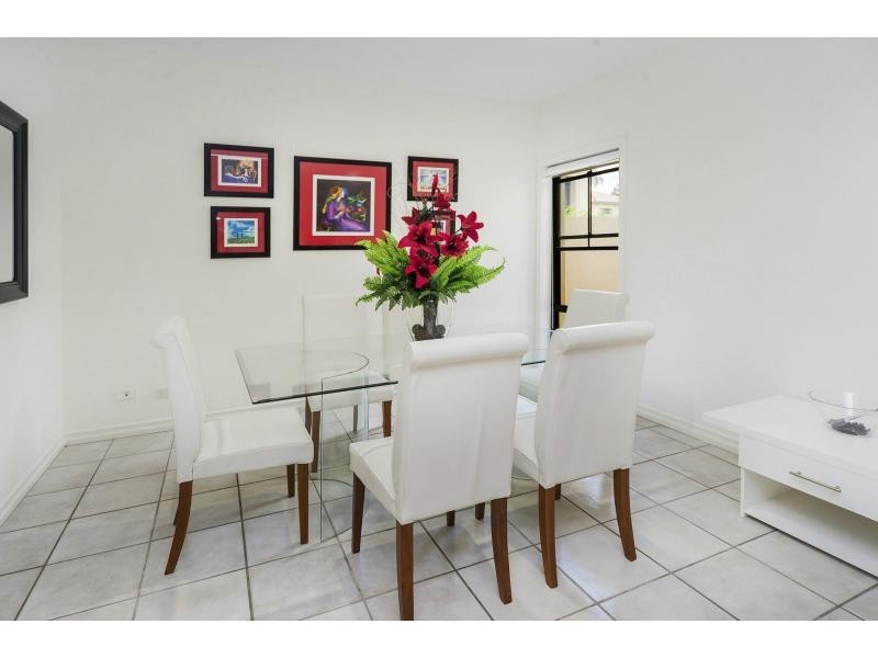 3294 Palladian Drive, Hope Island QLD 4212