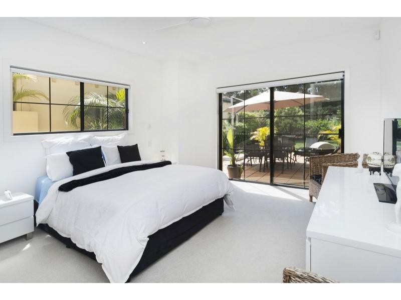 3294 Palladian Drive, Hope Island QLD 4212