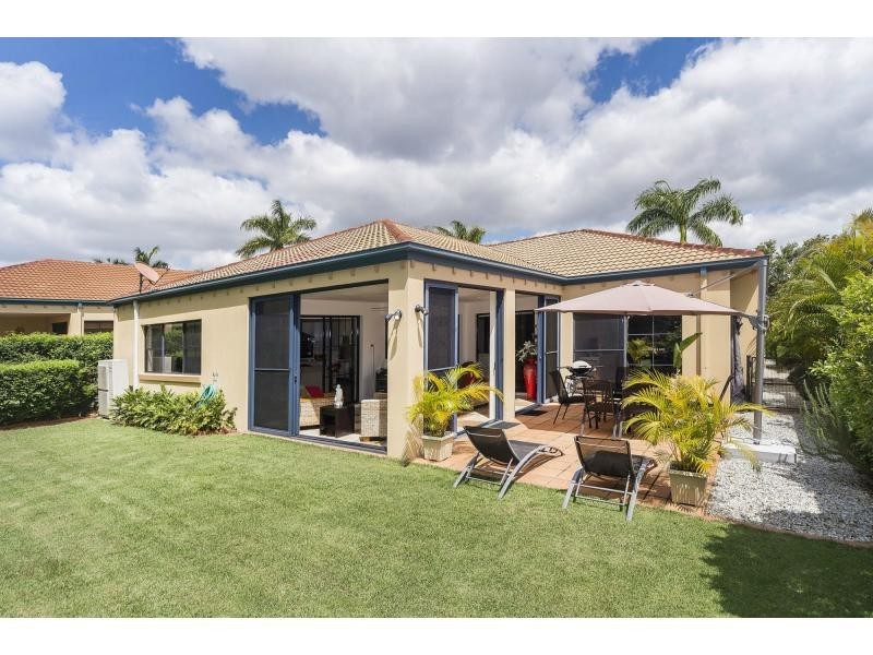 3294 Palladian Drive, Hope Island QLD 4212