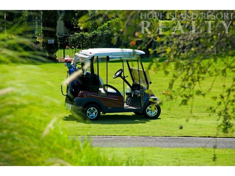 3294 Palladian Drive, Hope Island QLD 4212