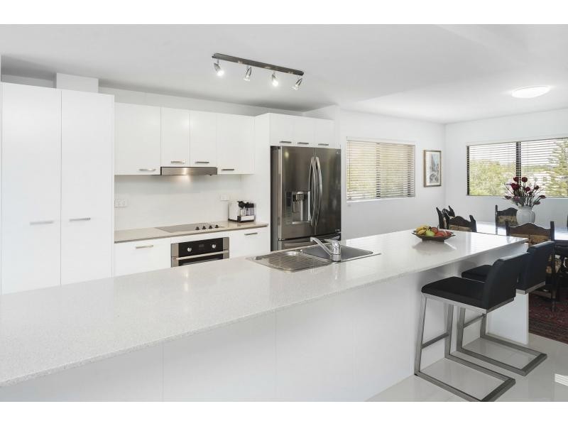 8410 Magnolia Drive, Hope Island QLD 4212