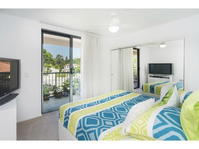 8410 Magnolia Drive, Hope Island QLD 4212