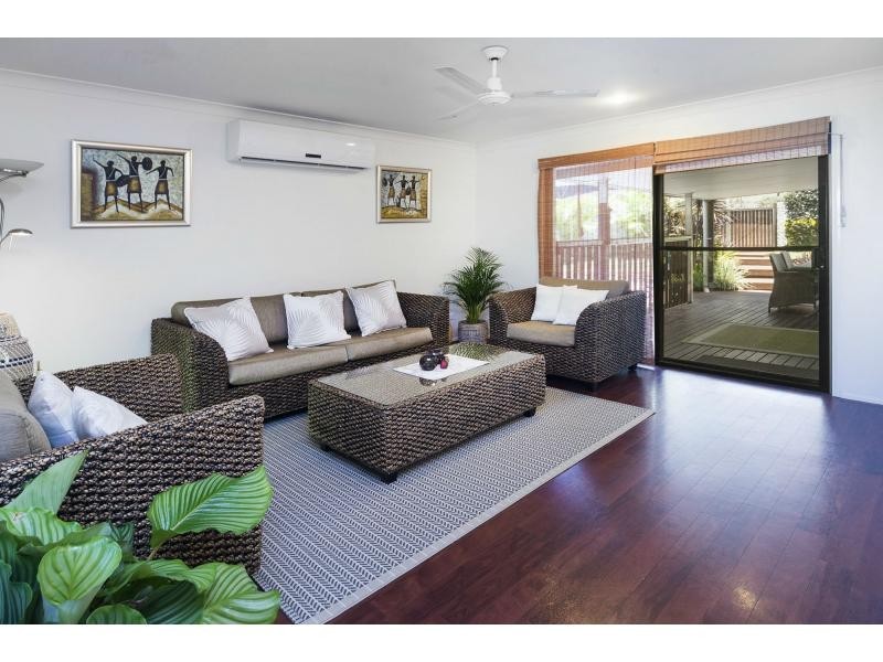 26 Carter Street, Pacific Pines QLD 4211