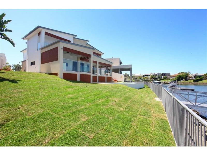 63 Southaven Drive, Helensvale QLD 4212
