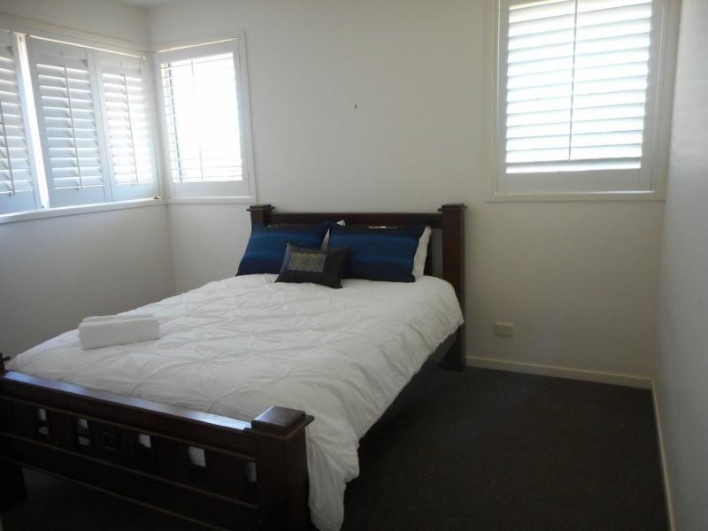 Hope Island QLD 4212