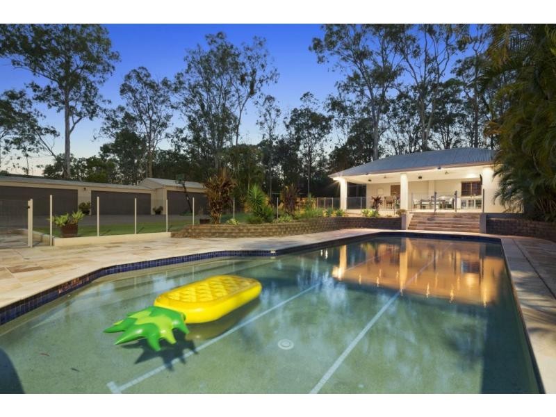 12 Clarence Drive, River Downs Estate, Helensvale QLD 4212