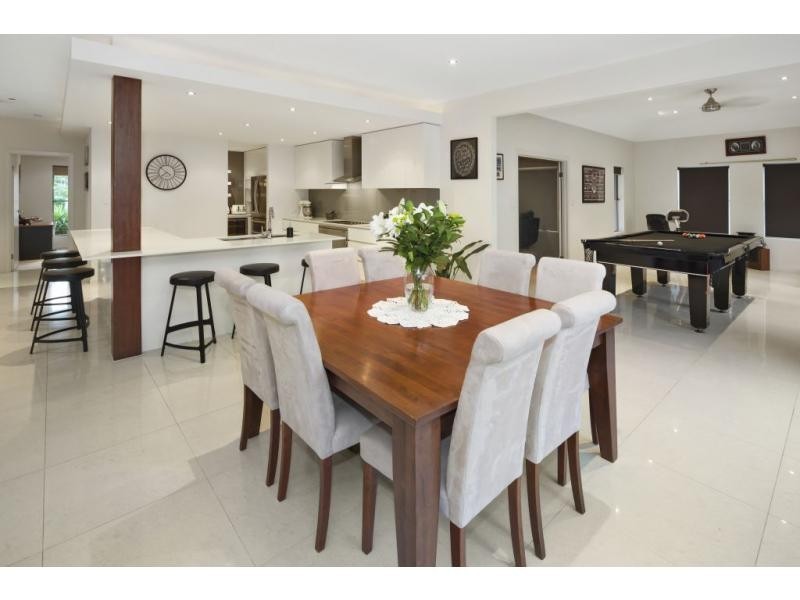 12 Clarence Drive, River Downs Estate, Helensvale QLD 4212