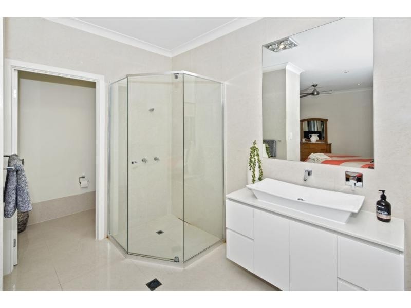 12 Clarence Drive, River Downs Estate, Helensvale QLD 4212