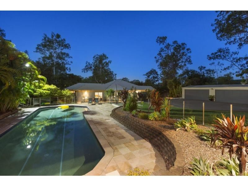 12 Clarence Drive, River Downs Estate, Helensvale QLD 4212