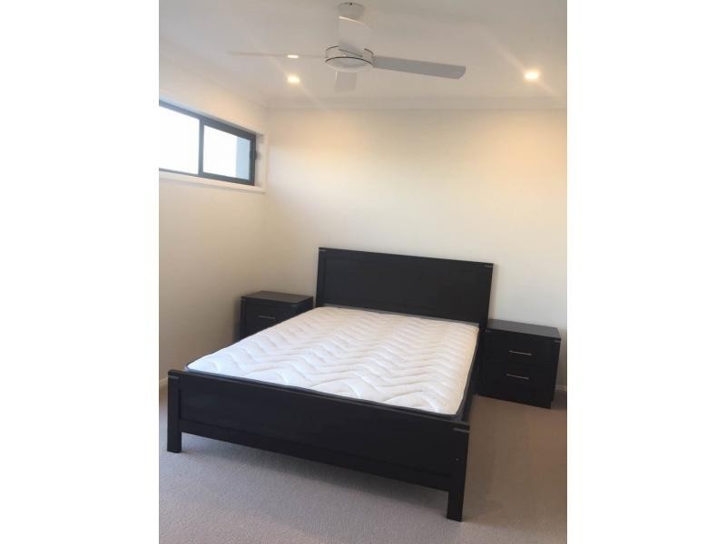 Hope Island QLD 4212