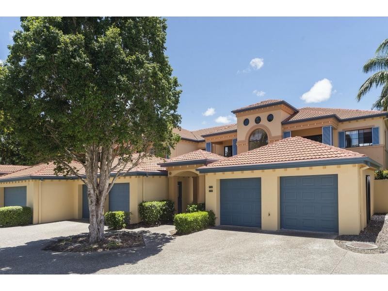 3245 Palladian Drive, Hope Island QLD 4212