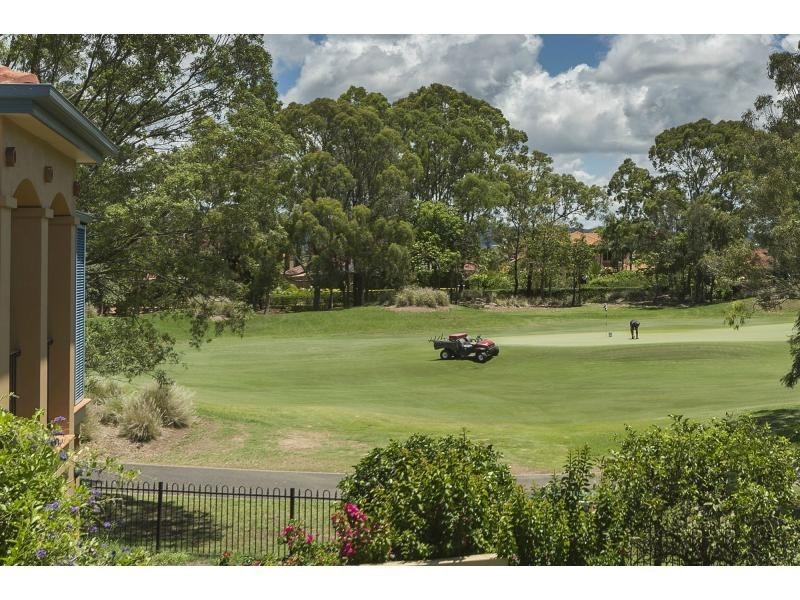 3245 Palladian Drive, Hope Island QLD 4212