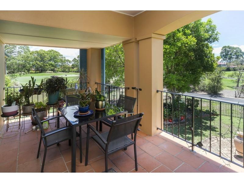 3245 Palladian Drive, Hope Island QLD 4212