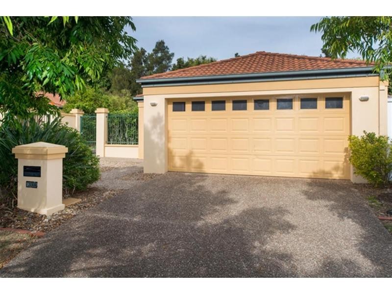 2018 Gracemere Gardens Circuit, Hope Island QLD 4212