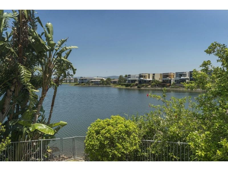 6167 Murten Court, Hope Island QLD 4212