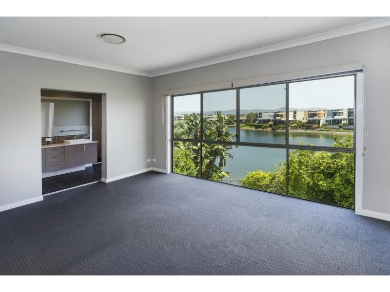 6167 Murten Court, Hope Island QLD 4212