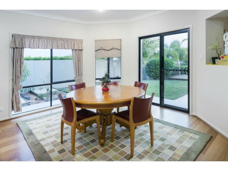 1 Southaven Drive, Helensvale QLD 4212