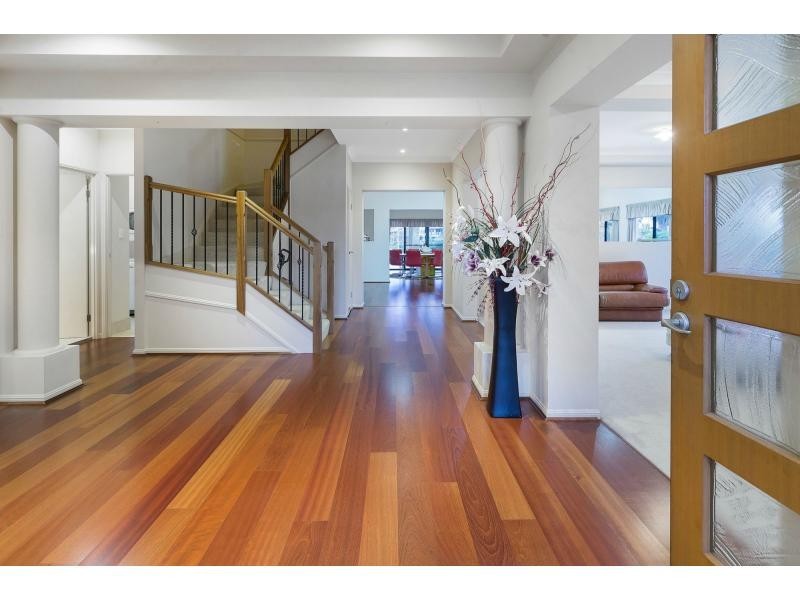 1 Southaven Drive, Helensvale QLD 4212