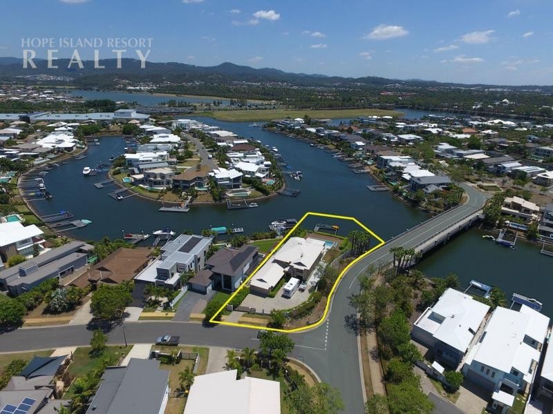 1 Southaven Drive, Helensvale QLD 4212