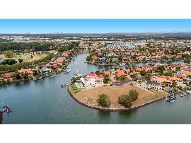 Hope Island QLD 4212