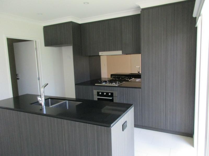 Hope Island QLD 4212