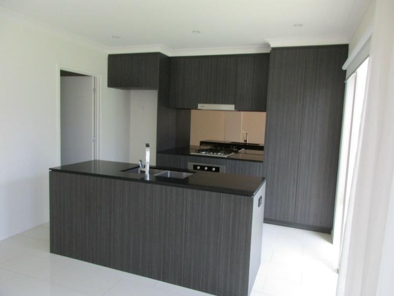 Hope Island QLD 4212