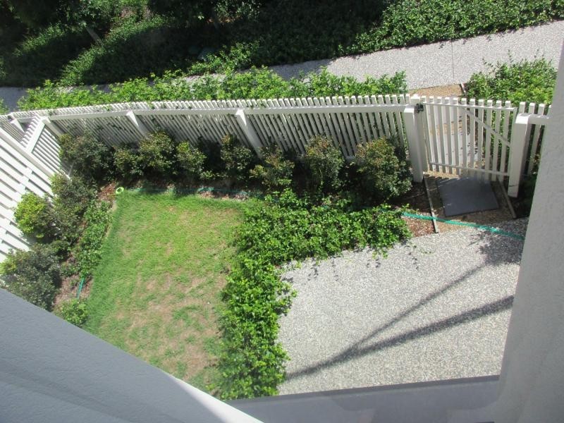 Hope Island QLD 4212