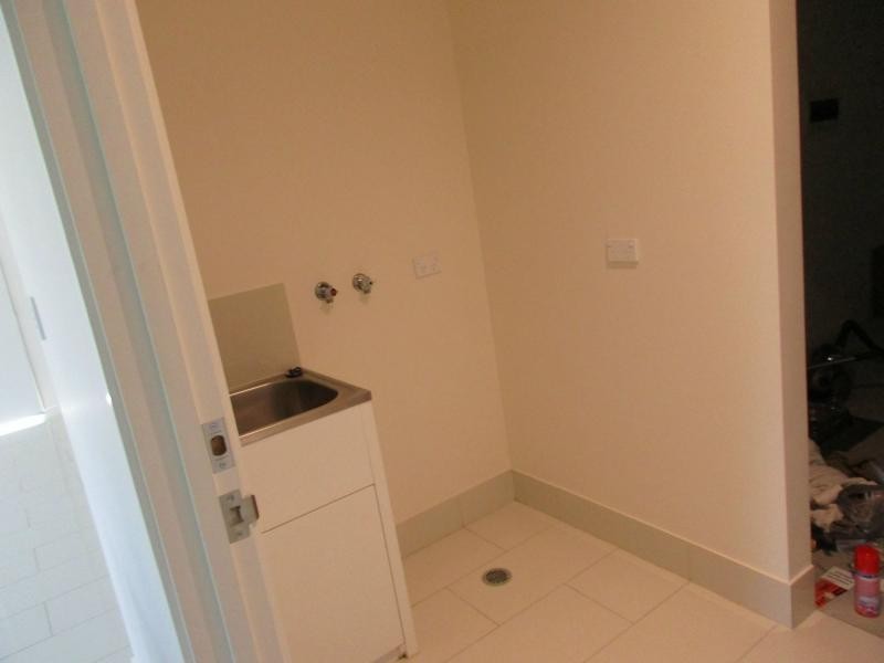 Hope Island QLD 4212