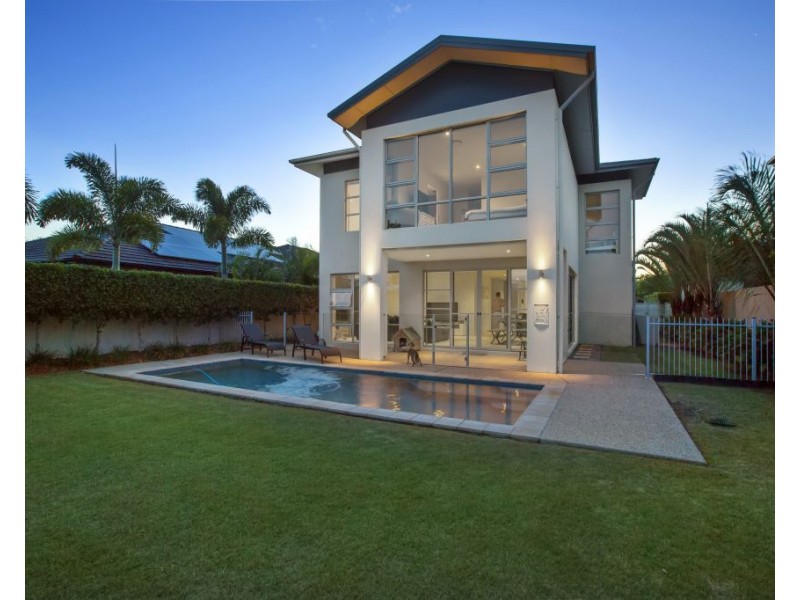 2534 Gracemere Circuit West, Hope Island QLD 4212