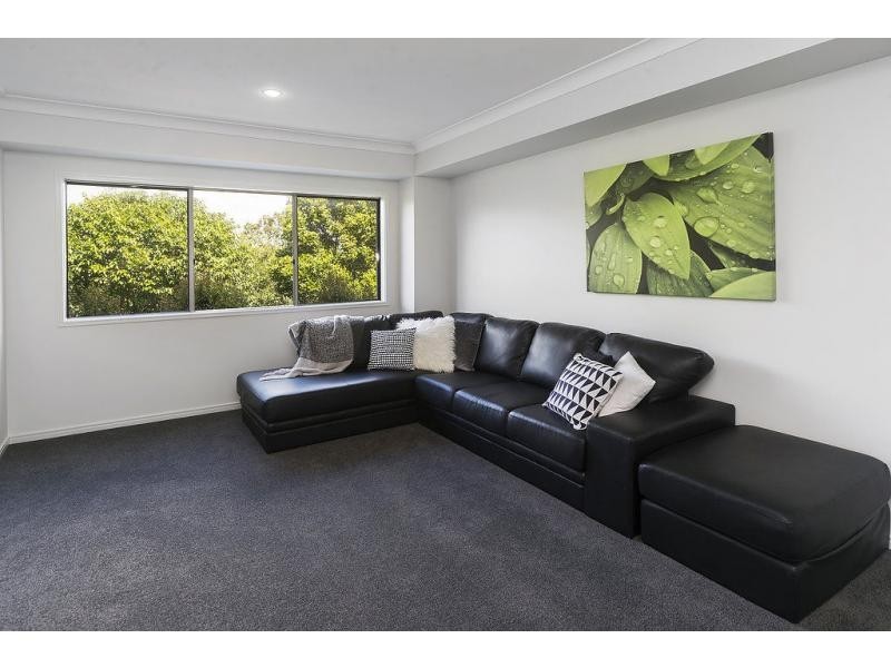 Coomera Waters QLD 4209