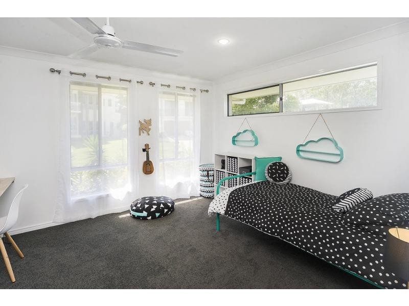 Coomera Waters QLD 4209