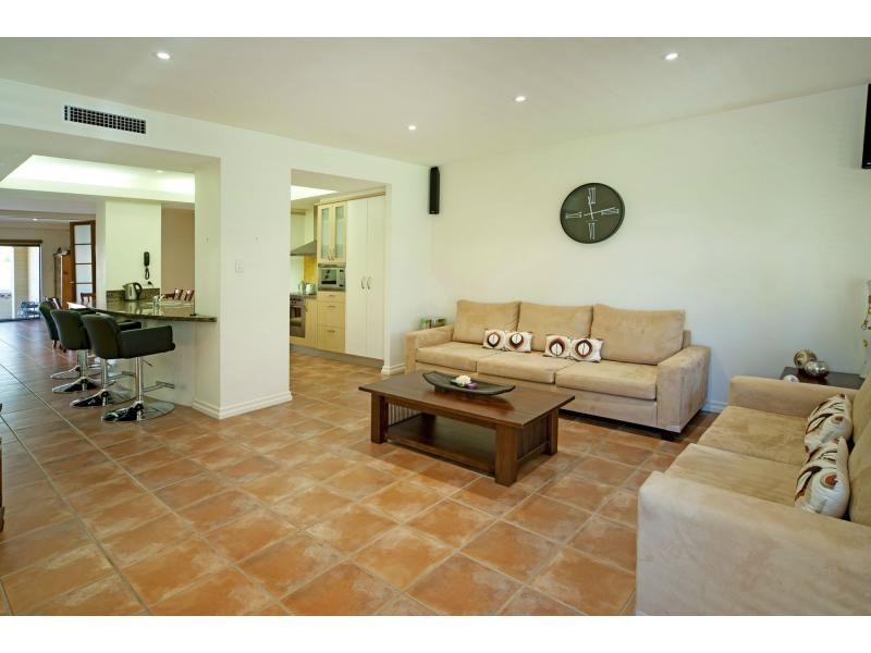 3280 Palladian Drive, Hope Island QLD 4212